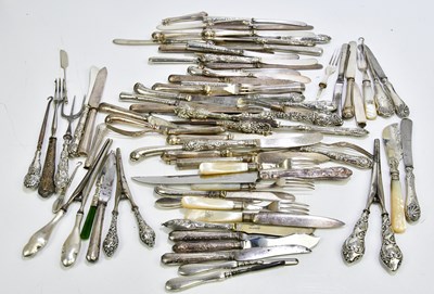 Lot 2126 - A group of various hallmarked silver handled...