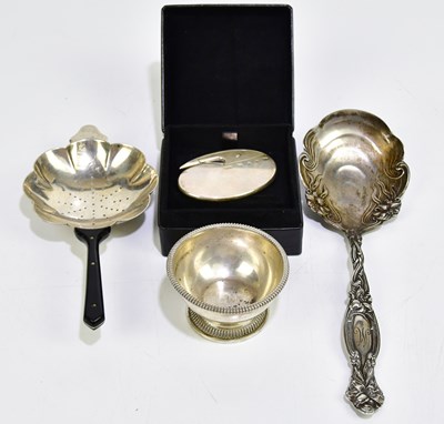 Lot 2112 - LANGFORD SILVER GALLERIES; an Elizabeth II...
