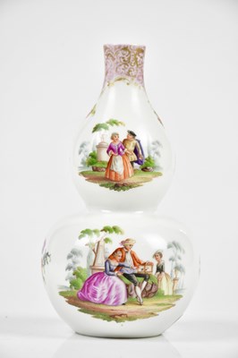 Lot 1504 - An early 20th century Continental porcelain...