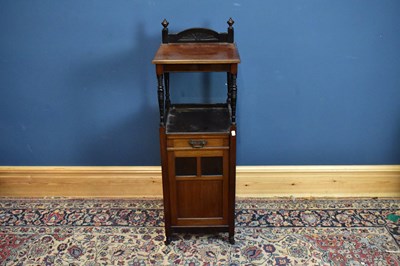 Lot 2498 - An Edwardian side table/coal purdonium with...