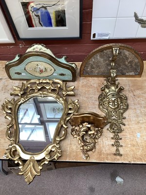 Lot 2670 - A decorative gilt framed wall mirror, height...