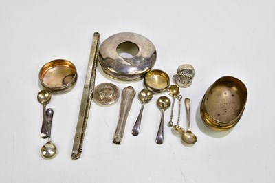 Lot 2033 - A small quantity of various hallmarked silver...