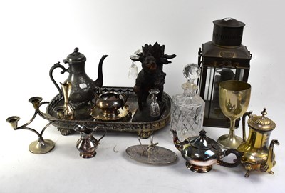 Lot 196 - A quantity of mixed metalware to include...