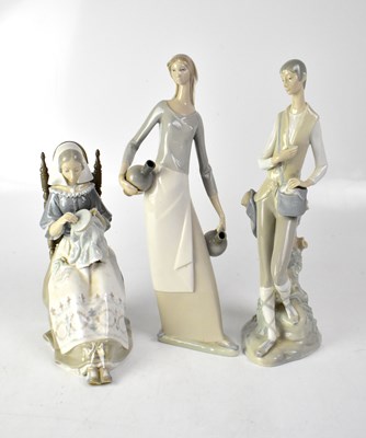 Lot 310 - LLADRO