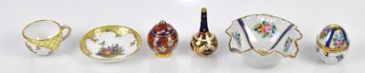 Lot 5436 - A small quantity of miniature ceramics to...
