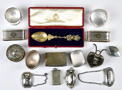 Lot 2346 - An interesting mixed collection of hallmarked...