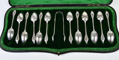 Lot 2684 - JOSIAH WILLIAMS & CO; a cased set twelve...