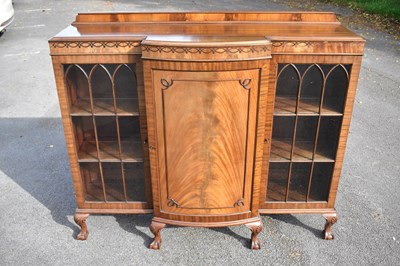 Lot 2526 - An early 20th century mahogany breakfront...