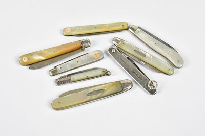 Lot 2598 - Seven mother of pearl handled fruit knives...