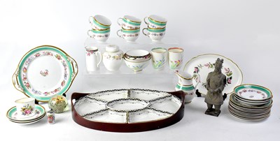 Lot 237 - A group of early/mid-20th century ceramics
