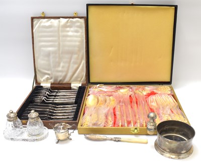 Lot 750 - Various items of silver and silver plate to...