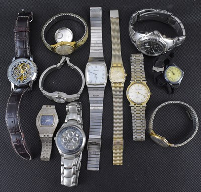 Lot 924 - A group of vintage and modern ladies' and...