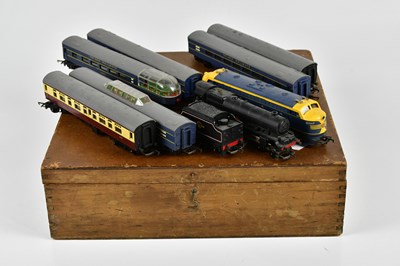 Lot 4539 - TRI-ANG; a OO gauge locomotive, "Princess...