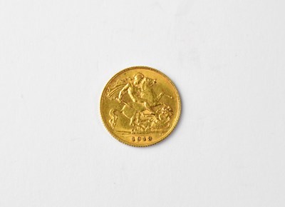 Lot 752 - A George V half sovereign 1913