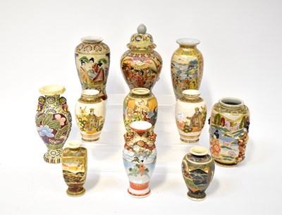 Lot 397 - Eleven early/mid-20th century Japanese vases