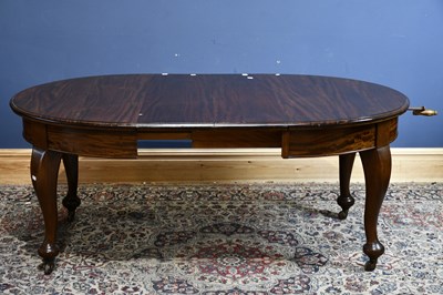 Lot 6596 - An early 20th century mahogany extending...