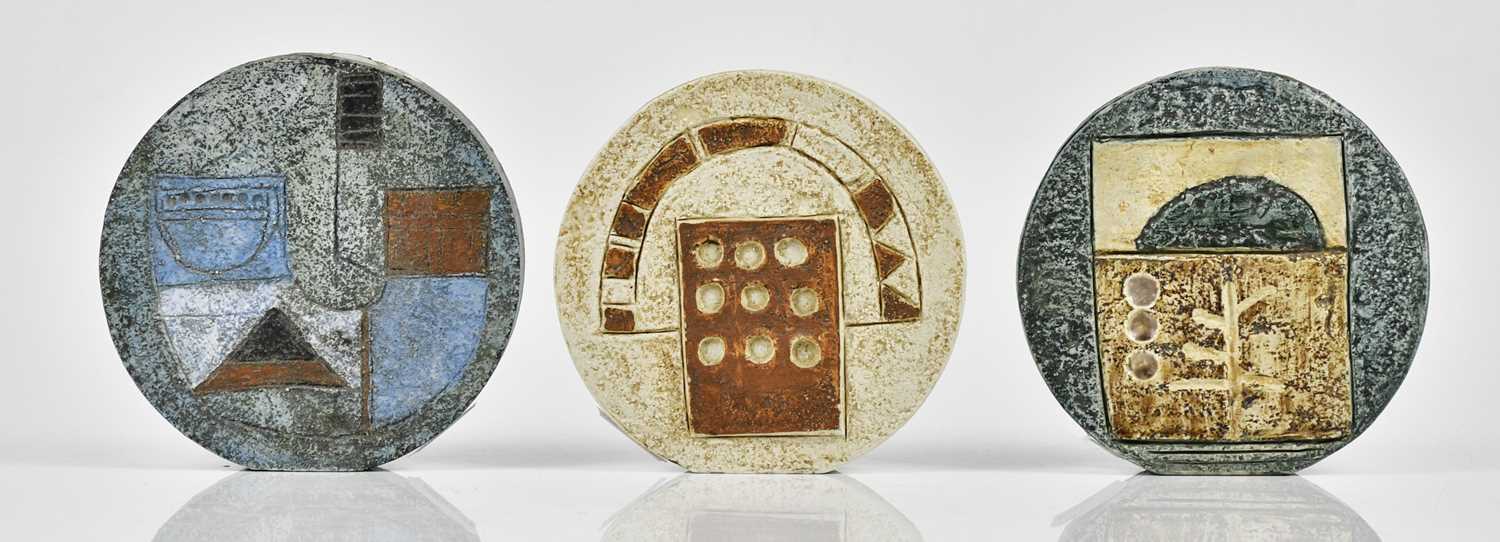 Lot 31 - ANN LEWIS FOR TROIKA POTTERY; a small wheel...