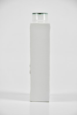Lot 10 - LESLIE ILLSLEY FOR TROIKA POTTERY; an early...