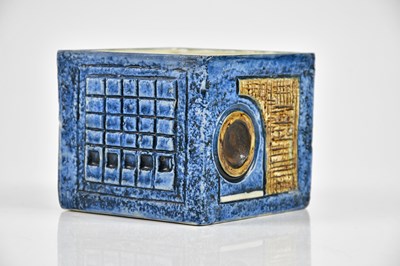 Lot 26 - ALISON BRIGDEN FOR TROIKA POTTERY; a small...