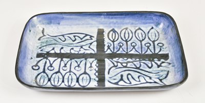Lot 16 - TROIKA POTTERY; a rare and early lasagne tray...