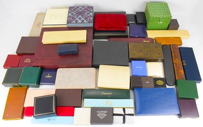 Lot 1034 - A quantity of various mixed jewellery boxes.