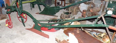 Lot 110 - A Ransomes Sims & Jefferies Ltd horse-drawn/machine pulled Bantan digging plough