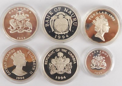 Lot 789 - Six 925 silver Queen Mother commemorative...