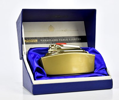Lot 1421 - RONSON; a cased Varaflame table lighter.