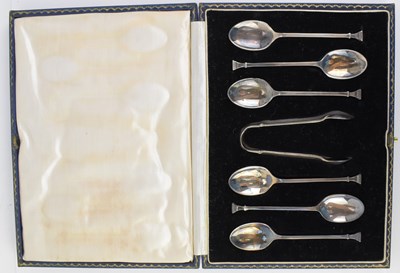 Lot 714 - A cased set of six George V hallmarked silver...