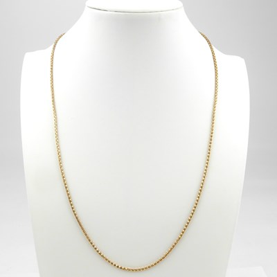 Lot 949 - A 9ct gold dainty link necklace, length 48cm,...