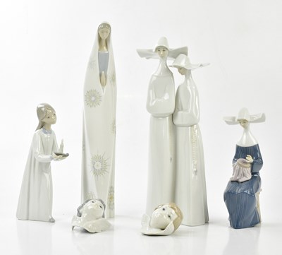 Lot 2194 - LLADRO; four figures including two nuns...