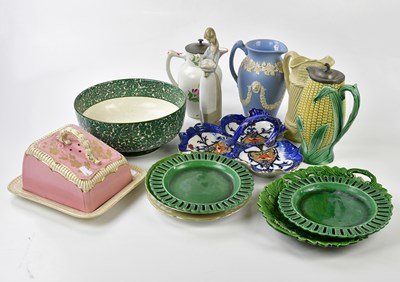 Lot 2108 - JAMES MCINTYRE; an hors d'oeuvres dish in the...