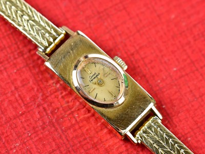 Lot 2870 - GIRARD PERREGAUX; a lady's vintage 18ct yellow...