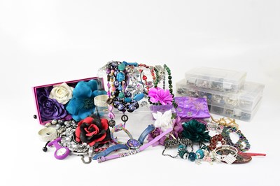 Lot 1014 - A collection of costume jewellery to include...