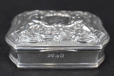 Lot 663 - A George IV hallmarked silver table snuffbox...