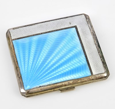 Lot 2235 - DEAKIN & FRANCIS; a George VI hallmarked...