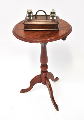 Lot 52 - A Georgian-style mahogany tilt-top occasional...
