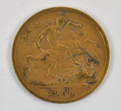 Lot 889 - A Victorian 1900 half sovereign, old head.