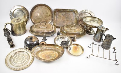 Lot 698 - A quantity of silver plated items, to include...