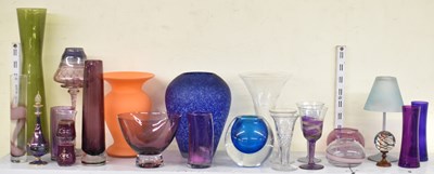 Lot 576 - A quantity of contemporary predominantly...