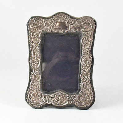 Lot 686 - JOHN BALL LTD; an Elizabeth II hallmarked...