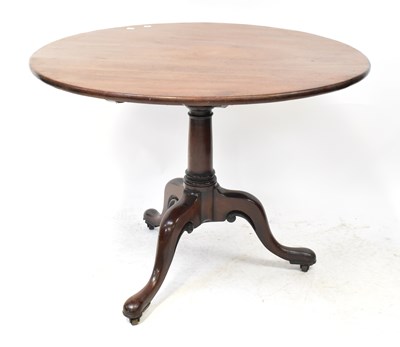 Lot 66 - A George III mahogany circular tilt-top...