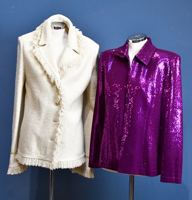 Lot 1030 - ST JOHN; a vintage wool mix cream and gold...