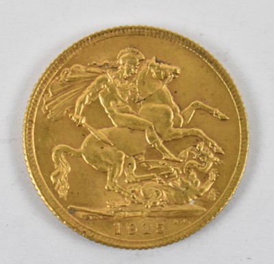Lot 830 - A George V 1915 full sovereign.