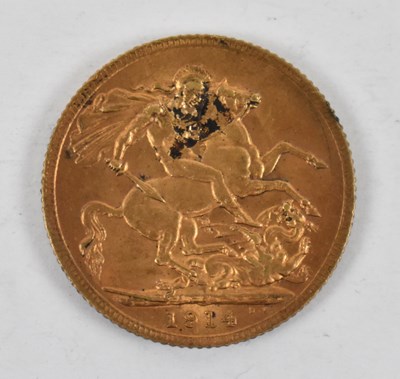 Lot 834 - A George V 1914 full sovereign.