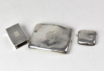 Lot 659 - A George V hallmarked silver cigarette case,...