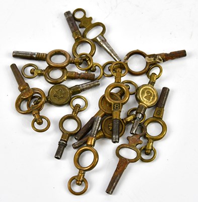 Lot 3040 - Fifteen assorted pocket watch keys.