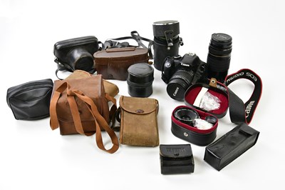 Lot 6347 - A quantity of cameras to include a Canon EOS...