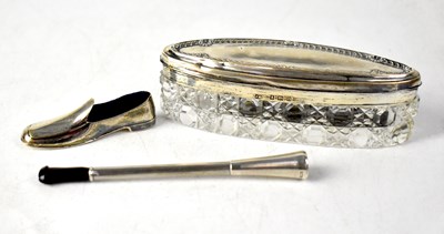 Lot 682 - WALKER & HALL