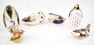 Lot 533 - ROYAL CROWN DERBY; six assorted bird...